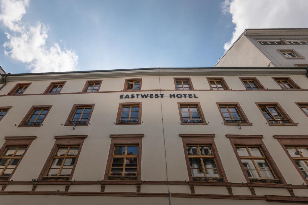 East West Hotel Basel Exteriör bild